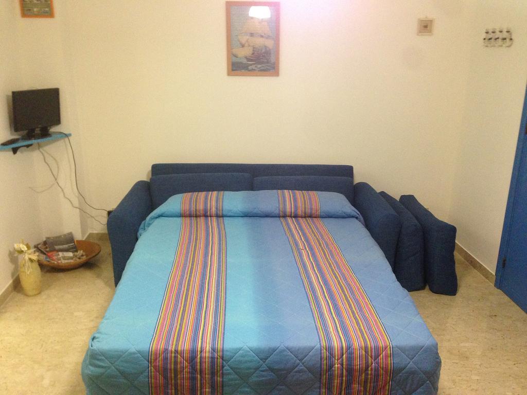 Casa Con Verande Sul Mare A 2 Minuti A Piedi Dalla Spiaggia Кустоначи Номер фото